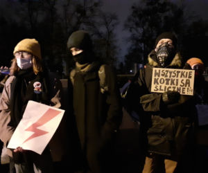 Protest pod toruńską komendą policji