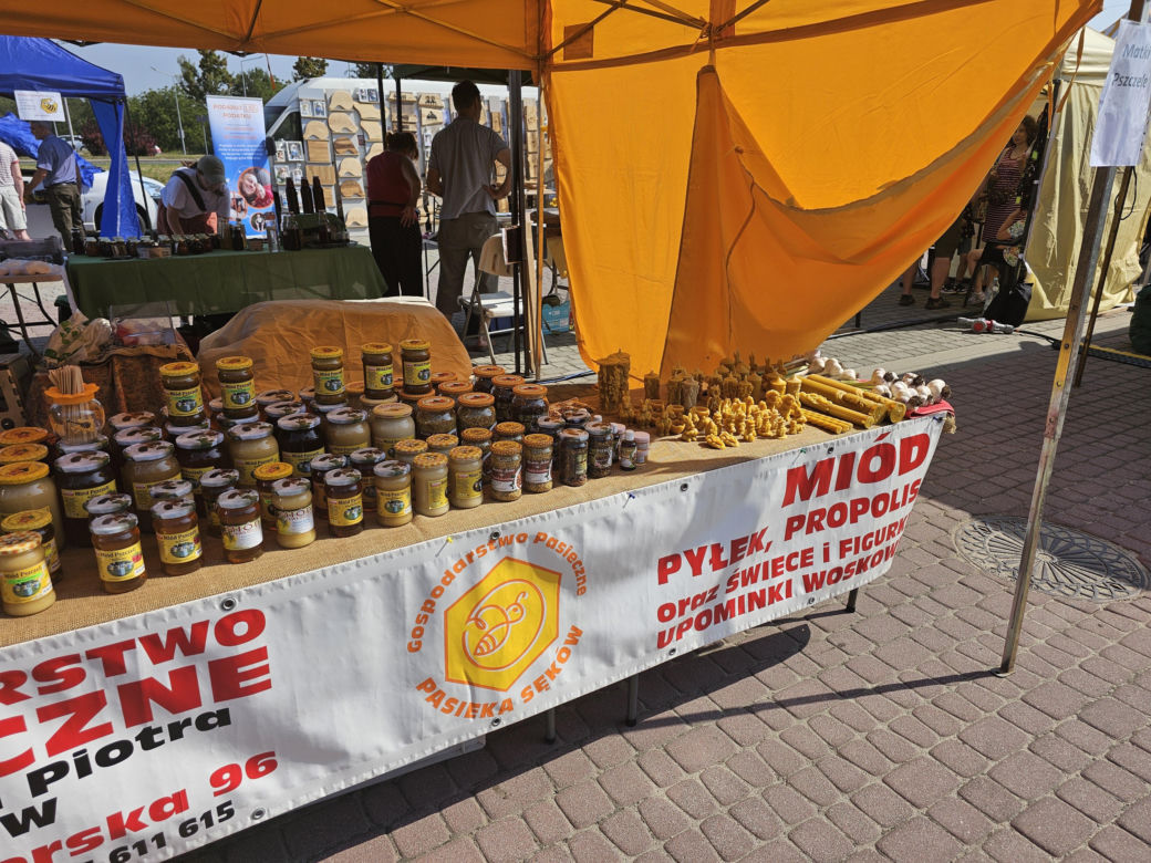 6. Eko-bazarek w Parku Papieskim 