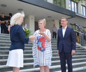 Olsztyn. Niezwykłe przejście dla pieszych. Zamiast zebry jest... klawiatura fortepianu! [ZDJĘCIA]