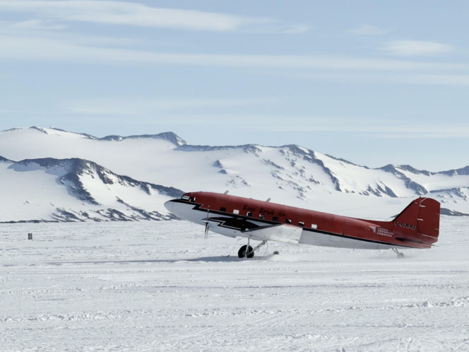 Siedlczanin Kryspin Mitura ukończył Koronę Ziemi oraz Koronę Wulkanów Ziemi w rozszerzonym wariancie „Double Seven Summits”!