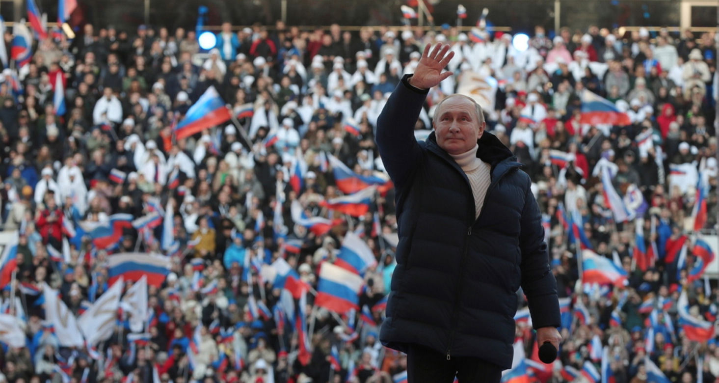 Putin pokazał się w kurtce Loro Piana. Chwilę później producent wycofał się z Rosji!