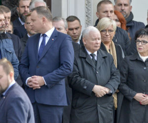 Beata Szydło? czy Elżbieta Witek? Kogo wybierze Prezes?