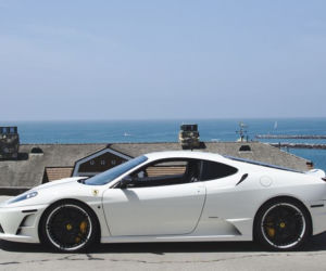Floyd Mayweather sprzedaje swoje Ferrari