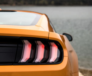 Ford Mustang GT 5.0 V8 Fastback lifting 2018 