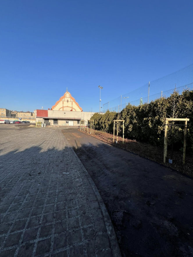 Parking przy Ćwiczni