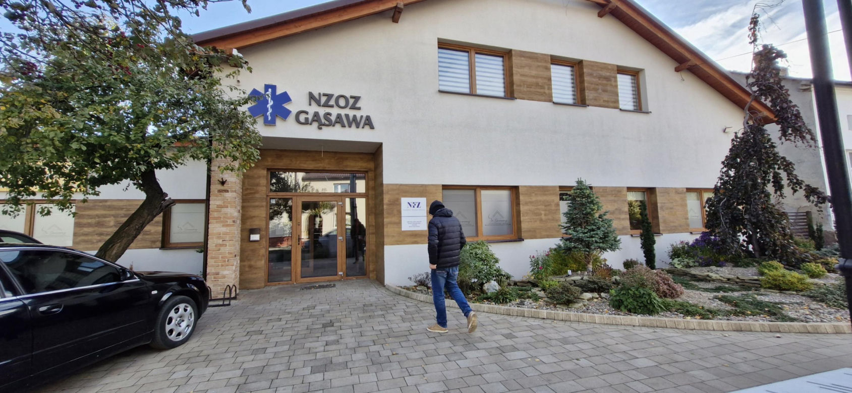 Mama Gabrysia widzi z okna jego grób. Prokuratura bada sprawę przeterminowanej szczepionki