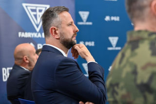 Kosiniak-Kamysz odtajnia donacje dla Ukrainy. SKW ma zbadać przecieki
