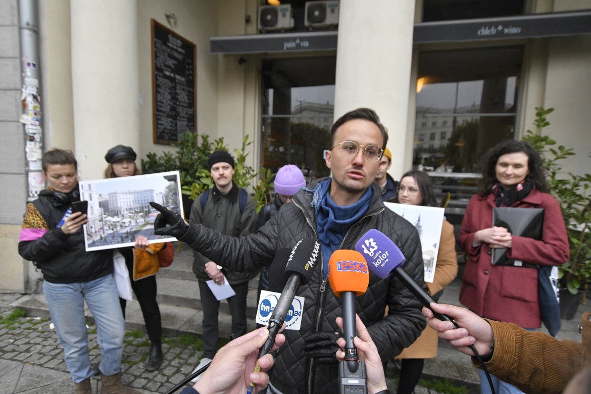 Zamkną plac Zbawiciela? Działacze chcą zrobić z ronda deptak