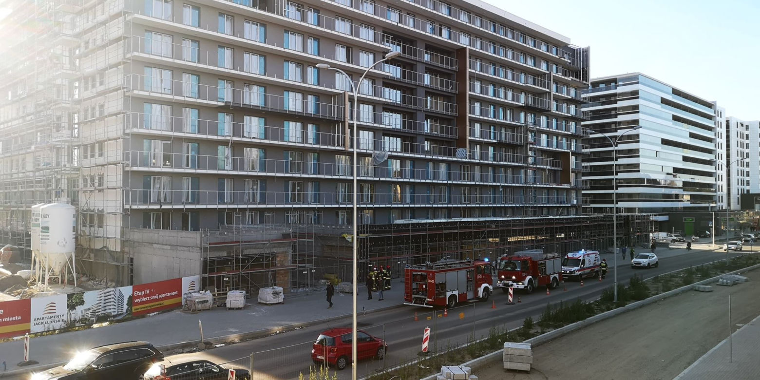 Wypadek na budowie apartamentów w centrum Białegostoku
