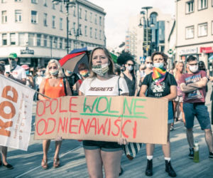 Opole. Protest przeciwko zatrzymaniu Margot i kontrmanifestacja środowisk narodowych