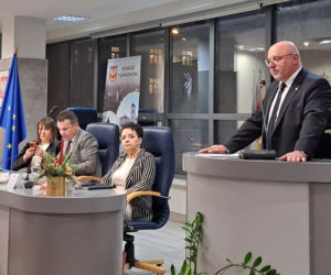 Budżet 2026 pow. tarnowskiego: Mniej inwestycji, rośnie zadłużenie 