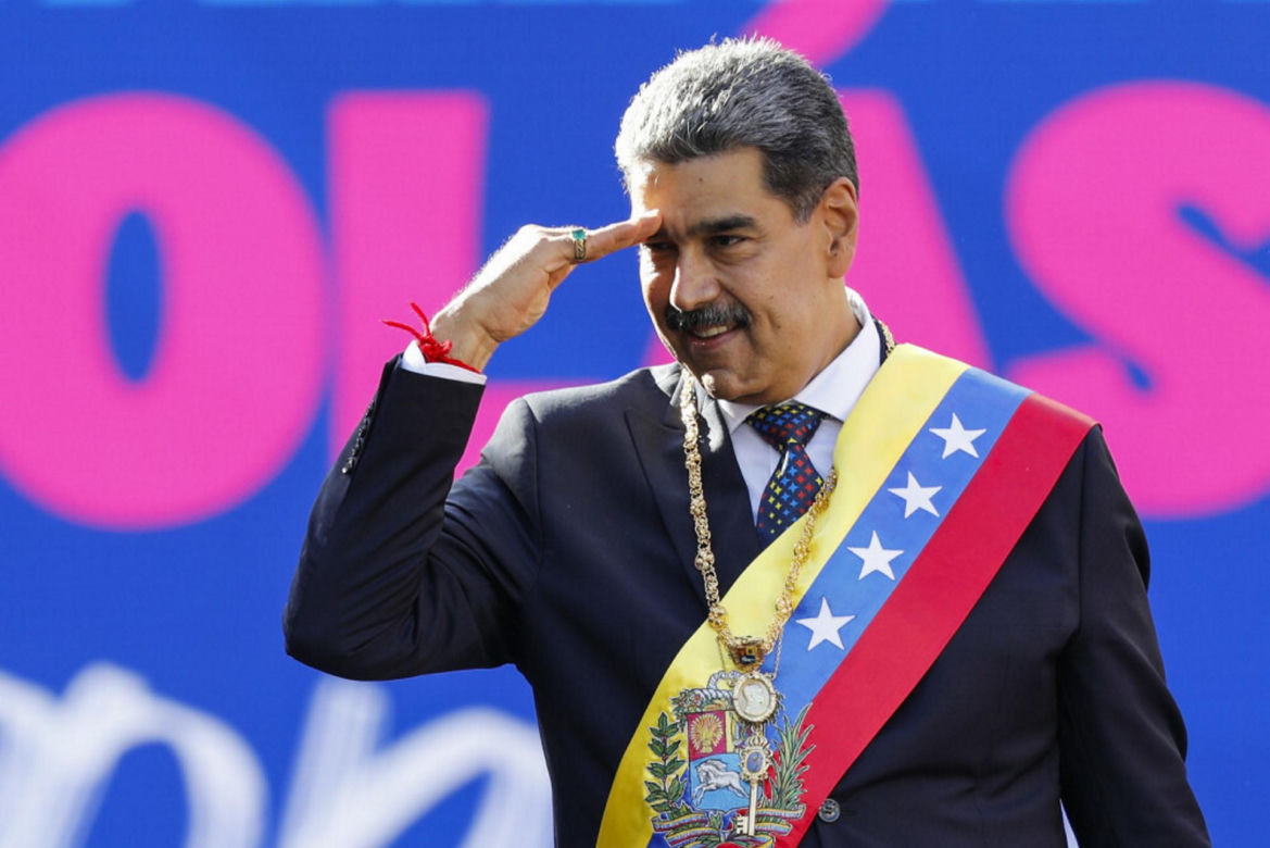Nicolas Maduro z małżonką zostali schwytani i wywiezieni z kraju