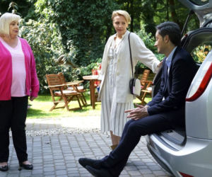 Barwy szczęścia, odc. 2163. Władek (Przemysław Stippa), Sabina (Barbara Kurzaj), Róża (Anna Gornostaj)