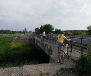 Kładka wzdłuż ciągu pieszo-rowerowego Jedlińsk-Wsola