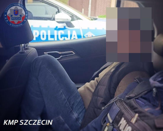Brawurowy pościg w Szczecinie. Kierowca uciekał przed policją, w aucie miał maczetę i narkotyki
