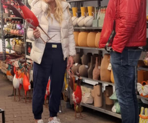 Monika Jarosińska robi sobie dżunglę