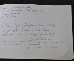 Niezwykły szczegół na pogrzebie Igi Cembrzyńskiej. Pojawiła się księga wspomnień potem