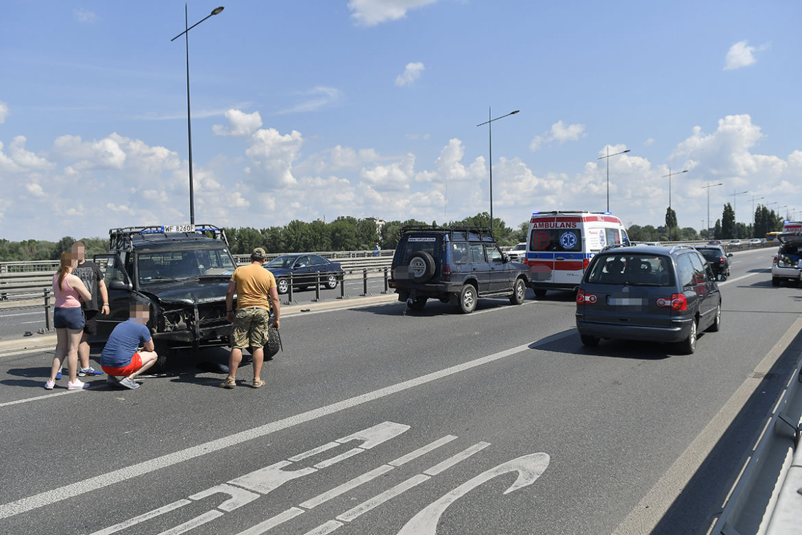 Zderzenie na Trasie Łazienkowskiej