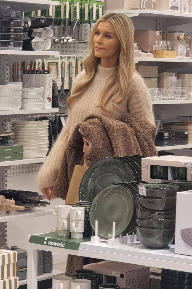 Joanna Krupa z siostrą Martą. Zjadły w mlecznym i poszły po patelnię