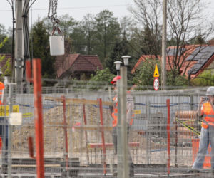 Powstaje kompleks basenowy przy ul. Ostródzkiej na Białołęce