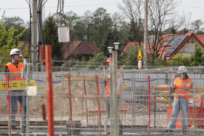 Powstaje kompleks basenowy przy ul. Ostródzkiej na Białołęce