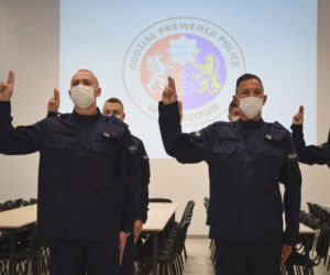 Nowi policjanci złożyli ślubowanie w Rzeszowie [ZDJĘCIA]