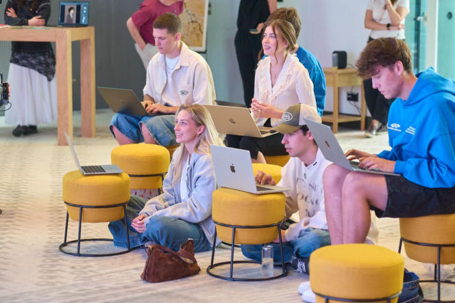 Apple Summer Camp