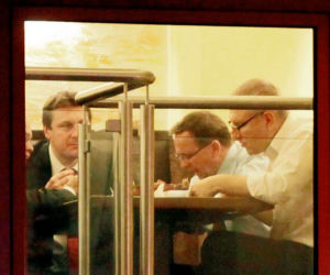 Oto nowa dieta posłów PiS: kebab i piwo