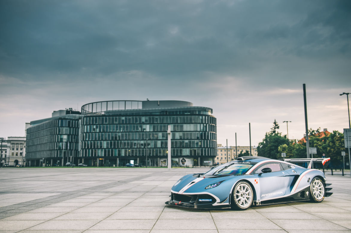 Arrinera Hussarya GT