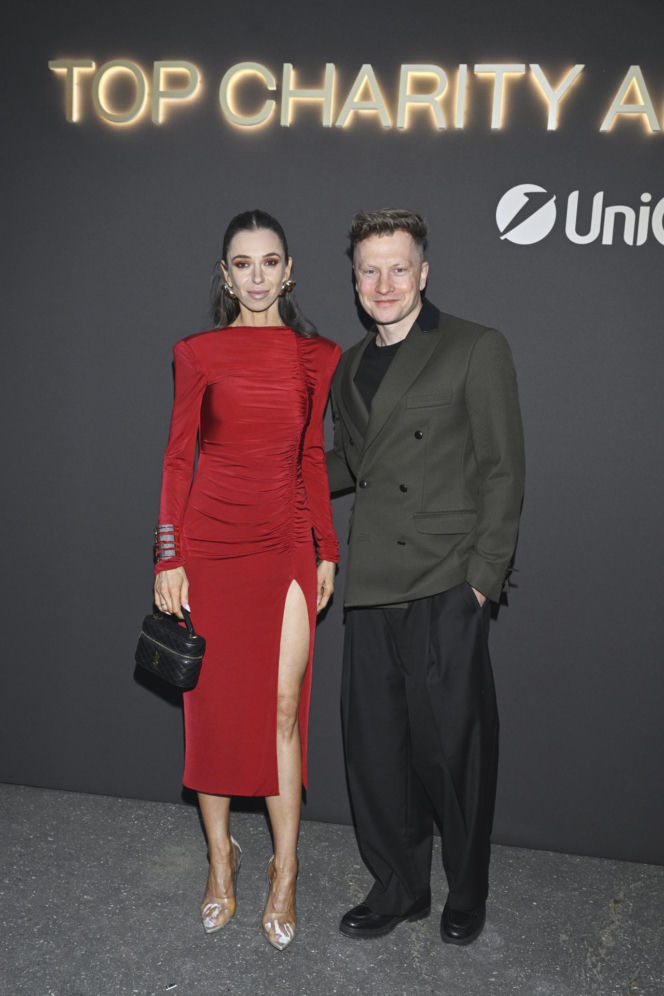 TOP CHARITY ART 2026