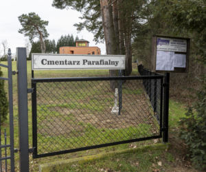 „Niepraktykujący” płaci podwójnie. Szokujący cennik na cmentarzu pod Wrocławiem