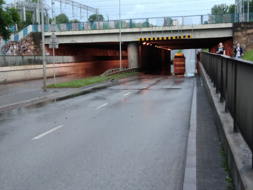 Gwałtowna ulewa nad Radomiem
