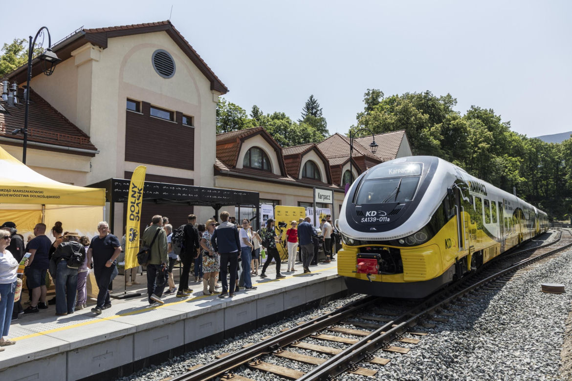 Po 25 latach kolej wraca do Karpacza