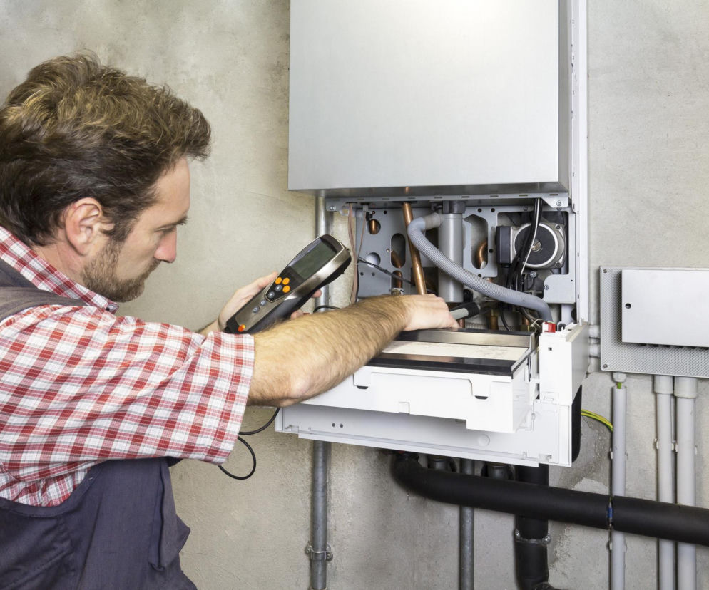 Przeglądy domu: co musisz zrobić co roku i co 5 lat? Kary za ich brak