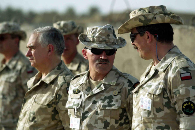 Generał Bieniek krytykuje Trumpa za słowa o polskich żołnierzach