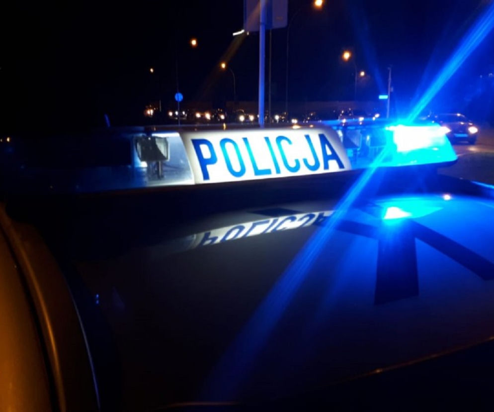 Podkarpackie. Bili i kopali  męzczyzne pod pizzerią! Wszystko się nagrało