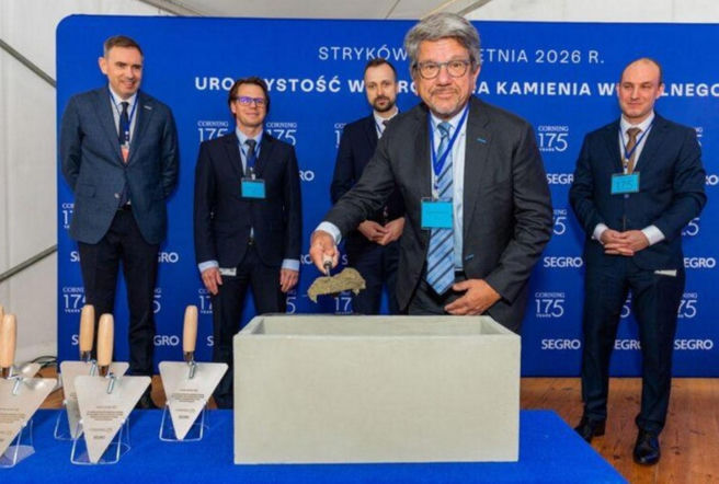 Potężna fabryka powstanie w Strykowie pod Łodzią. Tysiące ludzi dostanie pracę 