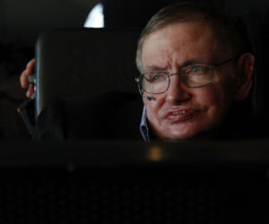 Stephen Hawking na wyspie Epsteina! Zdjęcie w sieci