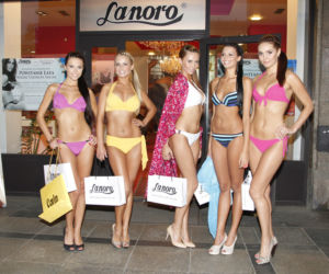 Bikini Fashion Show