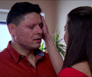 Barwy szczęścia, odc. 2059. Pielęgniarka Anastazja (Karolina Dąbrowska), Tomek (Tomasz Błasiak)