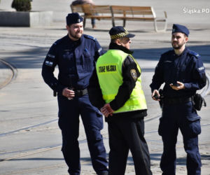 Nowa broń katowickiej policji w walce z nielegalnymi spacerowiczami [ZDJĘCIA]