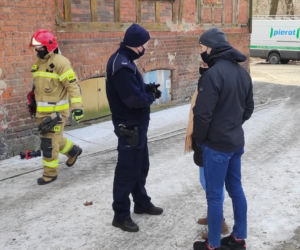 Ostróda: Groził że wysadzi butlę z gazem