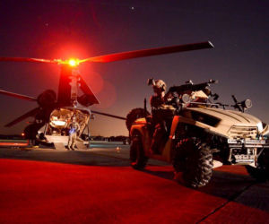 Na krawędzi klęski. Jak pilot śmigłowca Chinook uratował misję Trumpa w Wenezueli