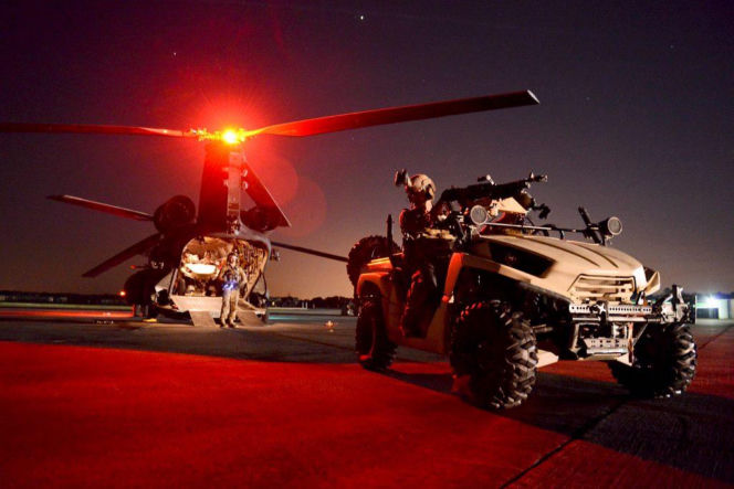 Na krawędzi klęski. Jak pilot śmigłowca Chinook uratował misję Trumpa w Wenezueli