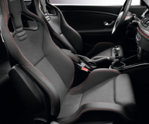 Renault Megane R.S. Red Bull Racing RB8