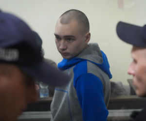 Zabił bezbronnego cywila, teraz prosi jego żonę o przebaczenie. Rosyjskiemu żołnierzowi grozi dożywocie