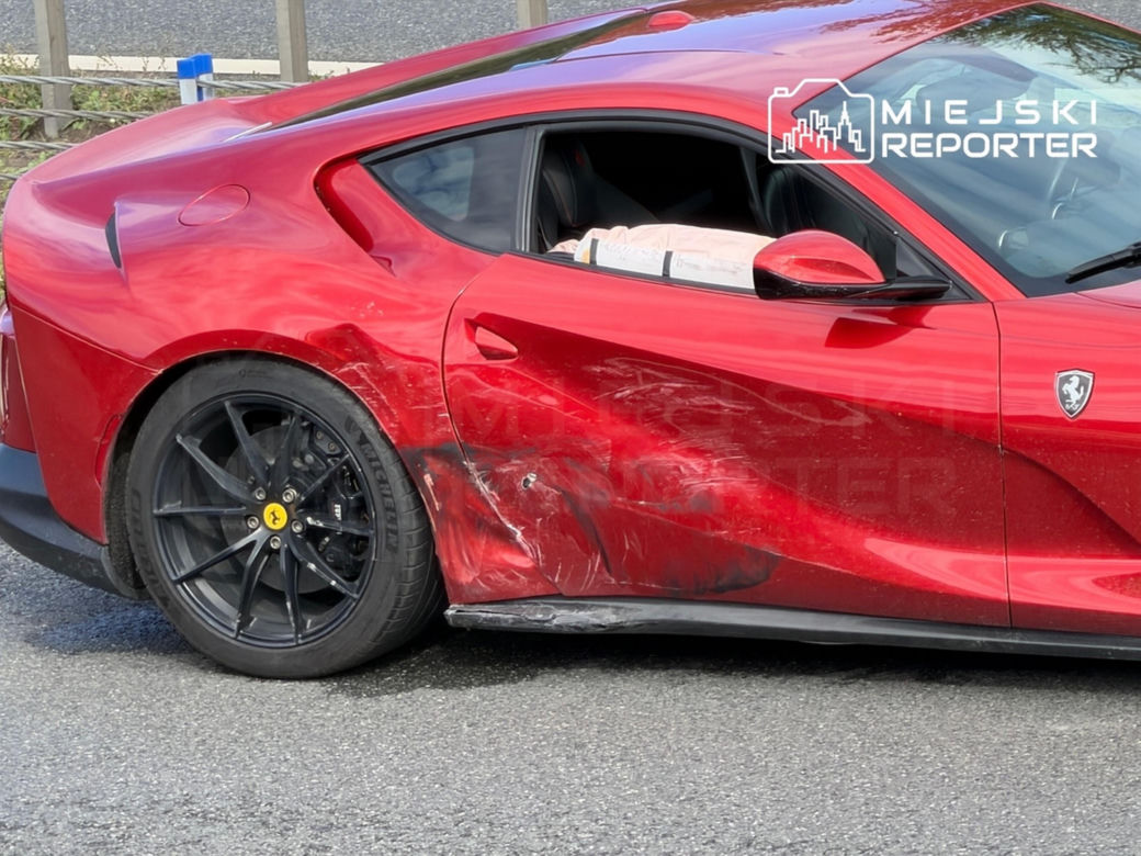 Norweg na A2 rozbił Ferrari za 1,5 mln