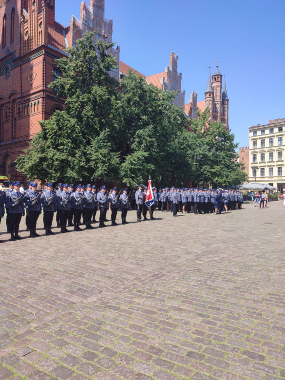 Święto Policji 2022 w Toruniu. Tak wyglądały obchody na starówce