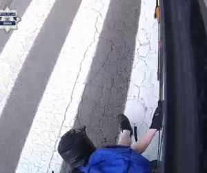 11latek wjechał hulajnoga pod autobus