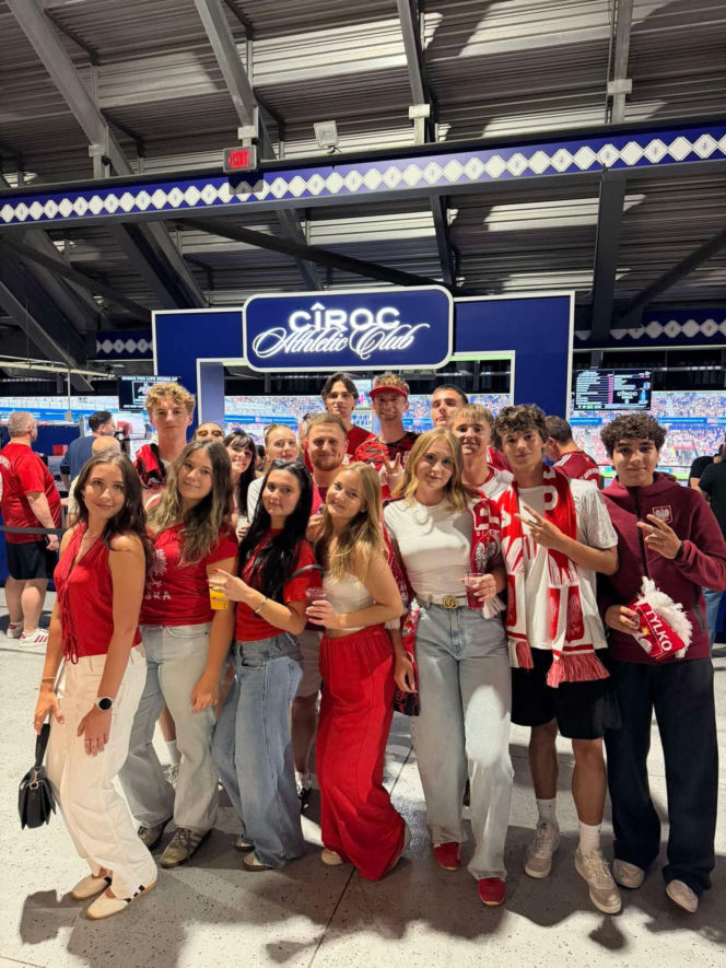 Lewandowski porwał Polonię! Tysiące kibiców czekały na niego w New Jersey